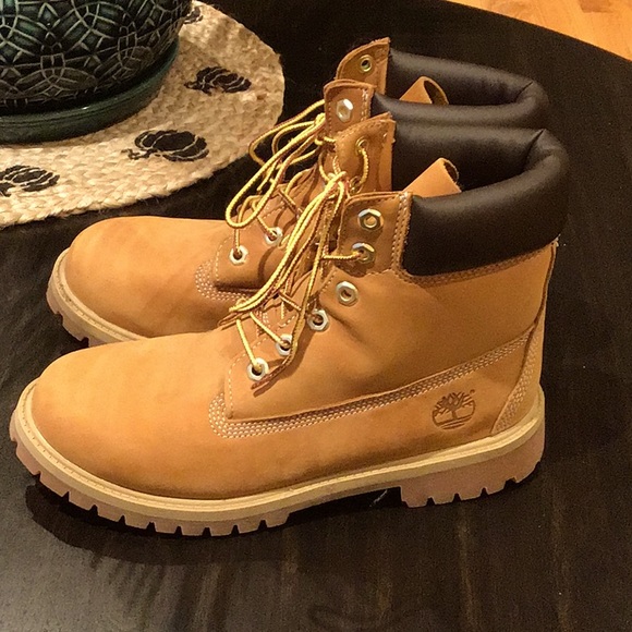 boys timberland boots size 6